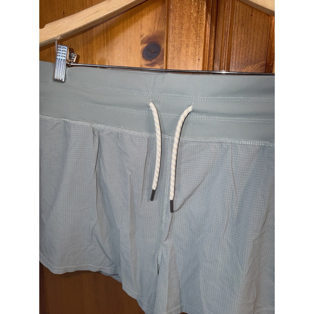 Vuori Seabreeze Blue Performance Shorts Running Yoga Women's XL Active VW370 - Picture 5 of 10